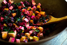 Load image into Gallery viewer, Buy Online High Quality Detroit Red Beet Seeds | Buy Rare, And Extraordinary Heirloom Seeds - Seeds to Cherish